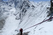 Chulu East Peak with Annapurna Circuit Trek